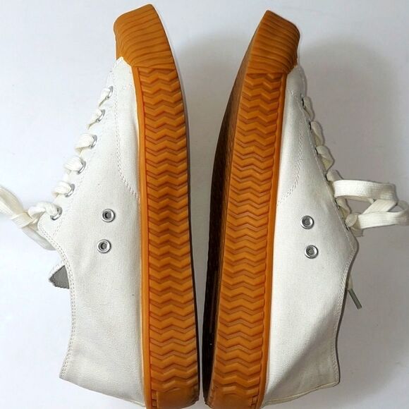 Rare Disney Monsters University Canvas Biscuit Sneakers Sz 8.5 - Picture 13 of 16